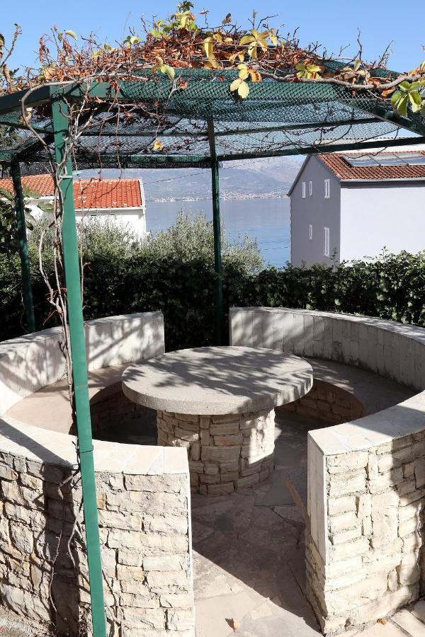 Apartman Karaga Trogir Zewnętrze zdjęcie