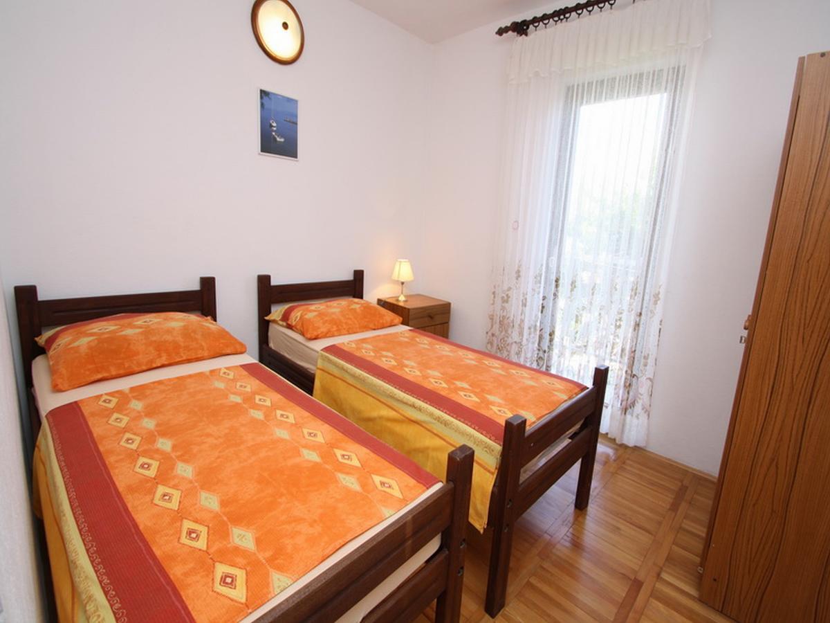 Apartman Karaga Trogir Zewnętrze zdjęcie